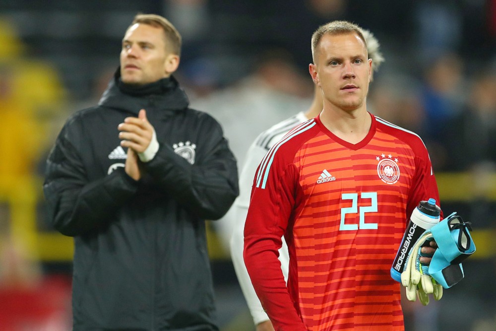 球队中场的 球队中场的