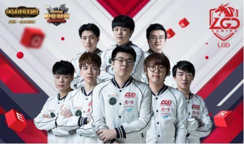 通过展现德 通过展现德