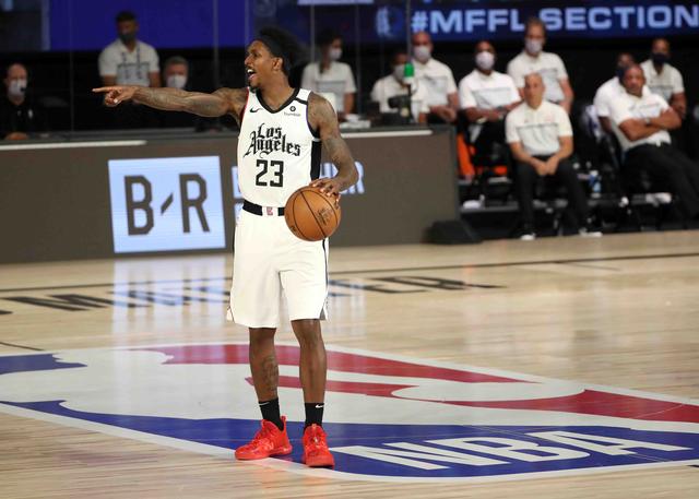 客场翻盘巴 客场翻盘巴